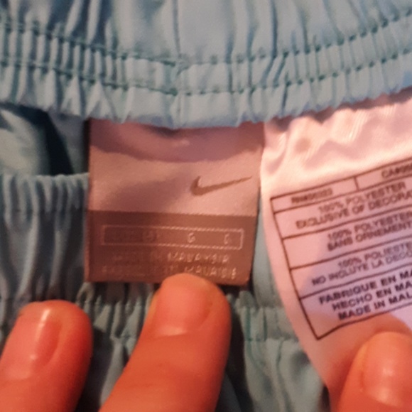 Nike windbreakers - Picture 3 of 3